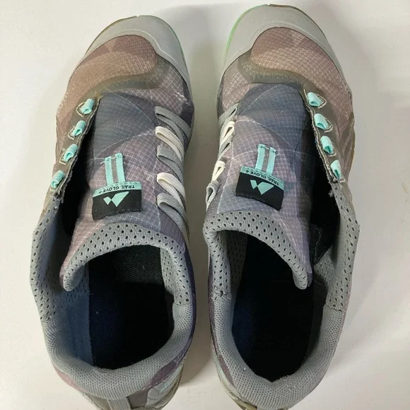 Merrell Trail glove 4 preowned with distressing & tearing on top toe area Sz 9.5 - Picture 4 of 15